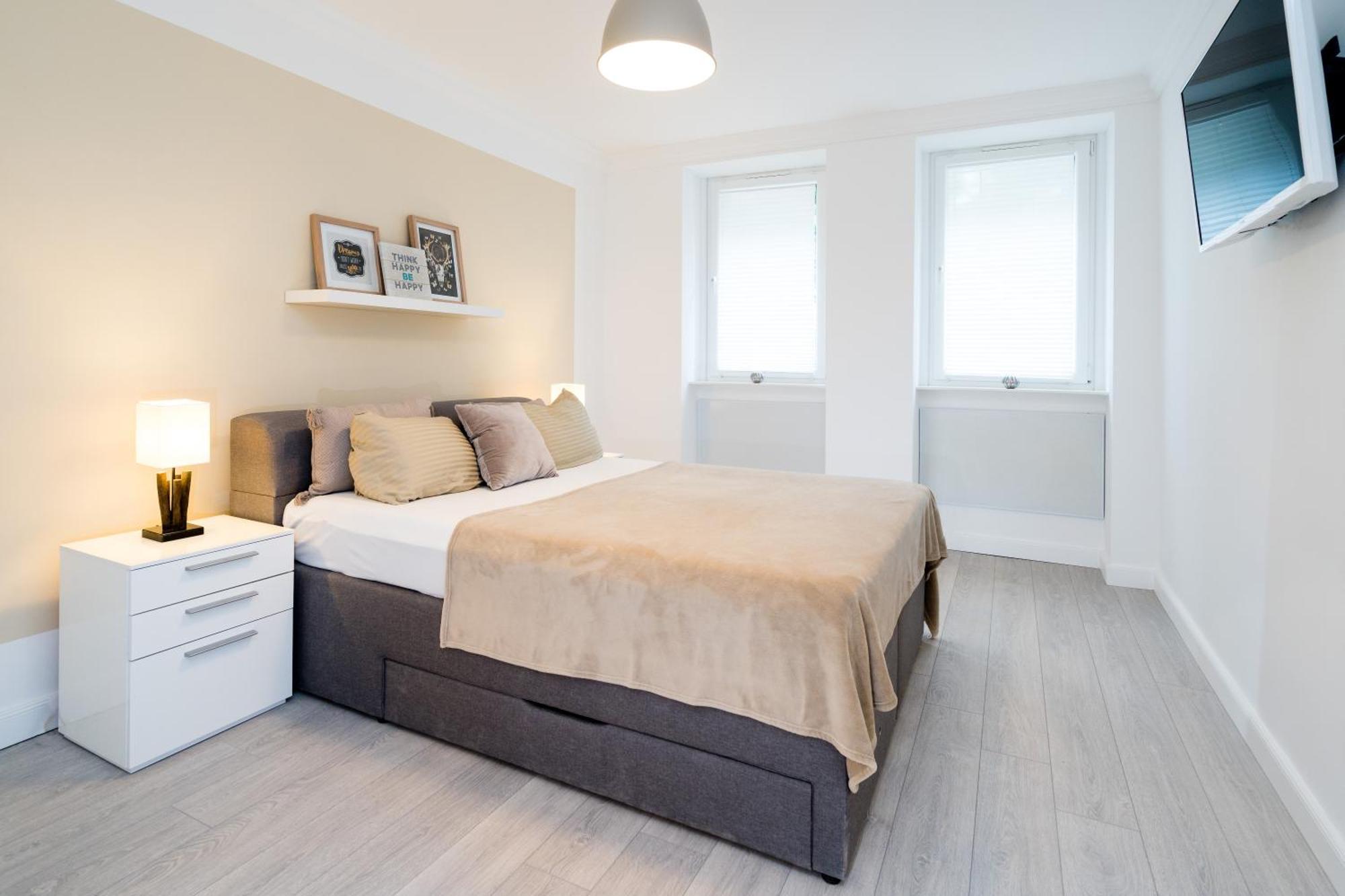 The Lachmann Vh, 2br One Living Up To 6 People Berlijn